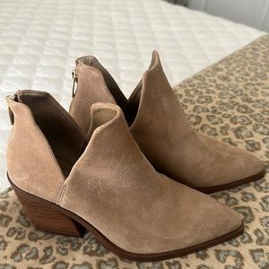Vince Camuto Booties